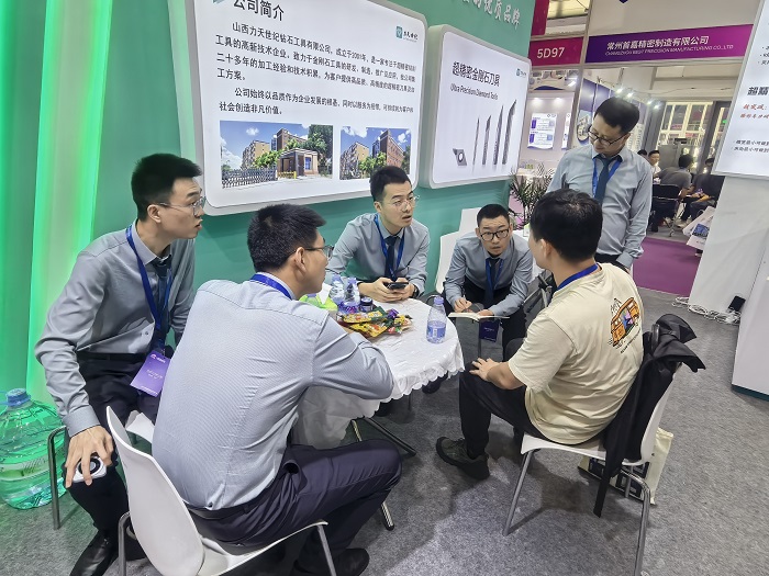 Litian Century Shines at the 26th CIOE, Leading New Trends with Ultra-Precision Diamond Tools