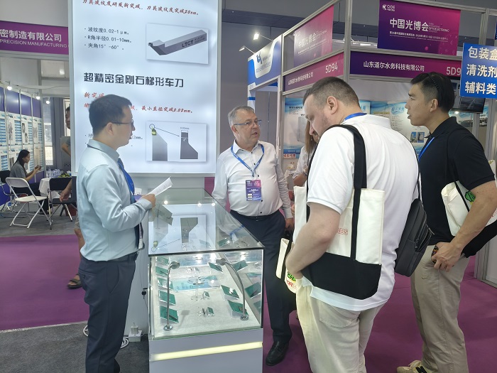 Litian Century Shines at the 26th CIOE, Leading New Trends with Ultra-Precision Diamond Tools